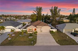 2213 SW 7th Pl, Cape Coral, FL 33991 - Photo 47