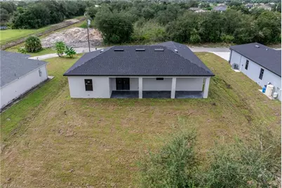 2602 73rd St W, Lehigh Acres, FL 33971 - Photo 29