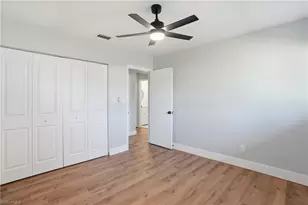 113 E Lake Dr, Lehigh Acres, FL 33936 - Photo 33