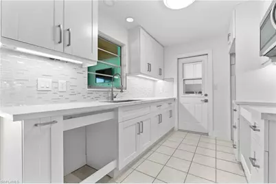 11828 Island Ave, Matlacha, FL 33993 - Photo 9