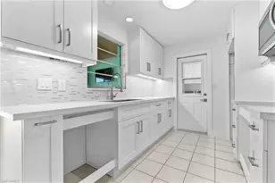 11828 Island Ave, Matlacha, FL 33993 - Photo 9