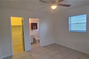 3609 SE 9th Pl, Cape Coral, FL 33904 - Photo 9