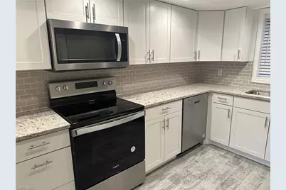 14053 Northumberland Dr #104, Fort Myers, FL 33908 - Photo 5