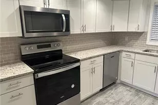 14053 Northumberland Dr, Fort Myers, FL 33908 - Photo 5