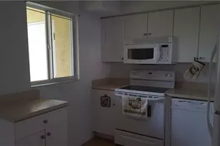 8555 Bernwood Cove Loop, Fort Myers, FL 33966 - Photo 7