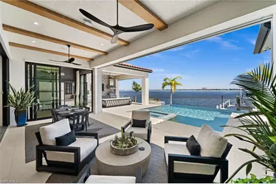 5661 Riverside Dr, Cape Coral, FL 33904 - Photo 13