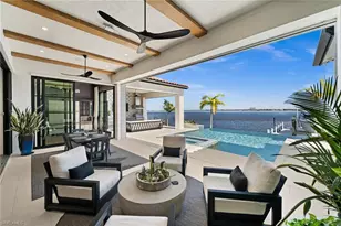 5661 Riverside Dr, Cape Coral, FL 33904 - Photo 13