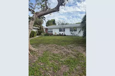 823 Courtington Ln #1, Fort Myers, FL 33919 - Photo 1