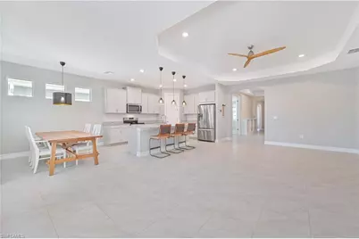 3132 Royal Gardens Ave, Fort Myers, FL 33916 - Photo 9
