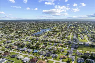 2114 SE 8th Pl, Cape Coral, FL 33990 - Photo 27