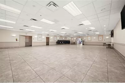 917 SE 47th Ter, Cape Coral, FL 33904 - Photo 17