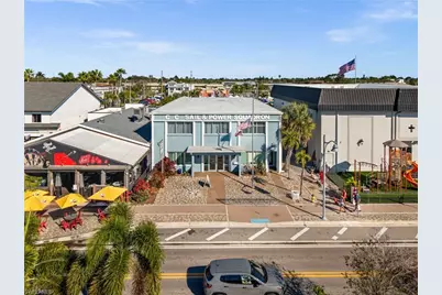 917 SE 47th Ter, Cape Coral, FL 33904 - Photo 5