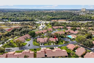 5365 Governors Dr, Fort Myers, FL 33907 - Photo 29