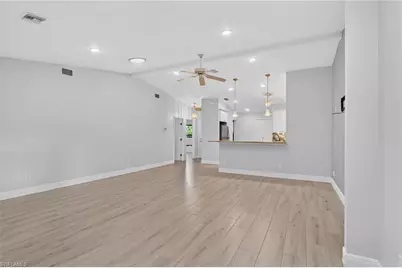 5365 Governors Dr, Fort Myers, FL 33907 - Photo 13