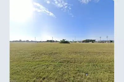 1627 NE 16th Ter, Cape Coral, FL 33909 - Photo 1