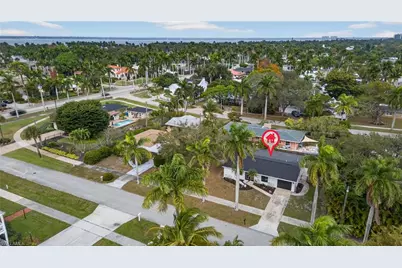 1433 Paloma Dr, Fort Myers, FL 33901 - Photo 3