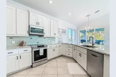 27520 Big Bend Rd, Bonita Springs, FL 34134 - Photo 9