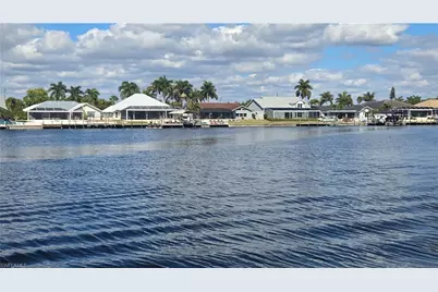 5747 SW 9th Ct, Cape Coral, FL 33914 - Photo 3