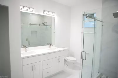 34 SE 23rd Pl, Cape Coral, FL 33990 - Photo 11