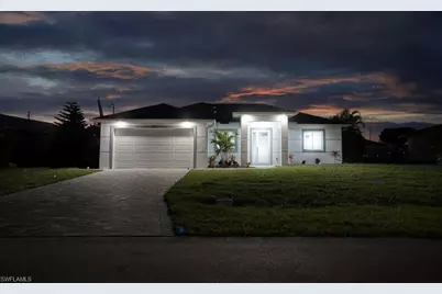 34 SE 23rd Pl, Cape Coral, FL 33990 - Photo 13