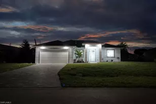 34 SE 23rd Pl, Cape Coral, FL 33990 - Photo 13