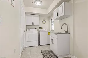 2753 N Ibis Ct, Saint James City, FL 33956 - Photo 13