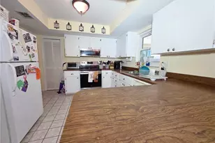 2210 SE 5th Terrace, Cape Coral, FL 33990 - Photo 7