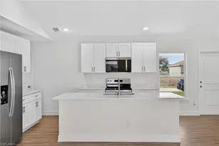 1219 NW 8th Pl, Cape Coral, FL 33993 - Photo 9