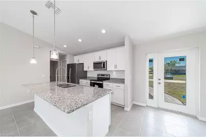 2122 NW 9th Ave, Cape Coral, FL 33993 - Photo 3