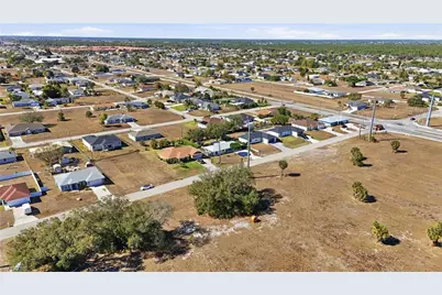 2306 NE 24th Ave, Cape Coral, FL 33909 - Photo 27