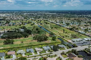 5702 Sandpiper Pl, Fort Myers, FL 33919 - Photo 45