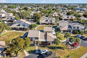 1209 SE 8th St, Cape Coral, FL 33990 - Photo 31