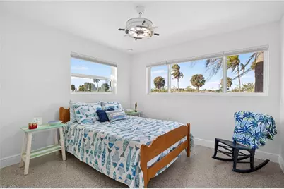 867 Oak St, Fort Myers Beach, FL 33931 - Photo 31