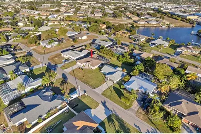 1131 SE 13th Ter, Cape Coral, FL 33990 - Photo 41