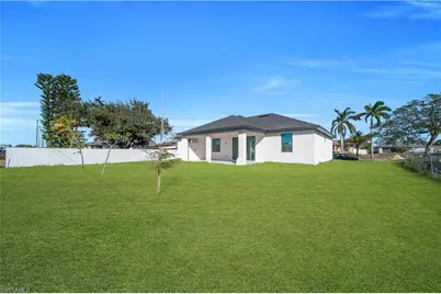 2208 NE 9th Ave, Cape Coral, FL 33909 - Photo 35