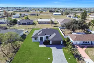 2208 NE 9th Ave, Cape Coral, FL 33909 - Photo 39