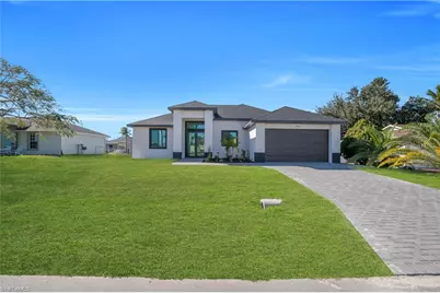 2208 NE 9th Ave, Cape Coral, FL 33909 - Photo 5