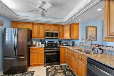 3609 SE 10th Ave #202, Cape Coral, FL 33904 - Photo 7