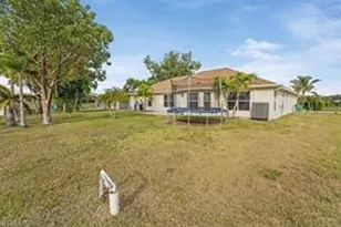 2620 NE 21st Ct, Cape Coral, FL 33909 - Photo 11