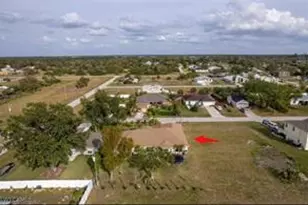 2620 NE 21st Ct, Cape Coral, FL 33909 - Photo 7