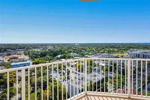 2090 W First St, Fort Myers, FL 33901 - Photo 25