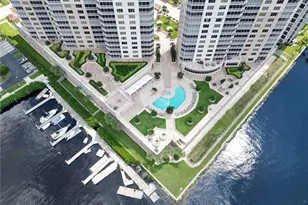 2090 W First St, Fort Myers, FL 33901 - Photo 45