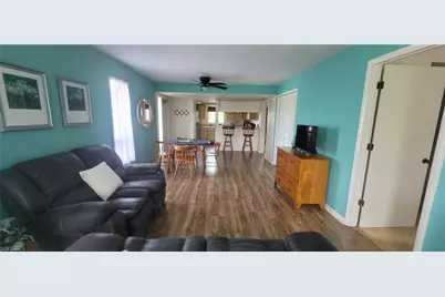 4213 SE 19th Ave #208, Cape Coral, FL 33904 - Photo 9