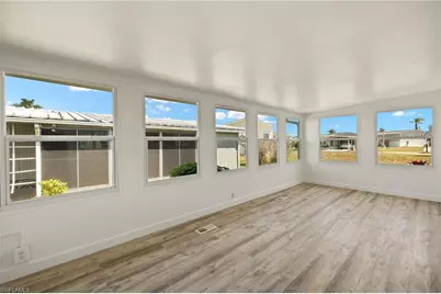 341 Mattie Ave, Fort Myers, FL 33908 - Photo 7