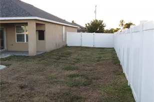 2709 SW 4th Pl, Cape Coral, FL 33914 - Photo 9