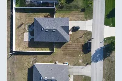 2709 SW 4th Pl, Cape Coral, FL 33914 - Photo 41