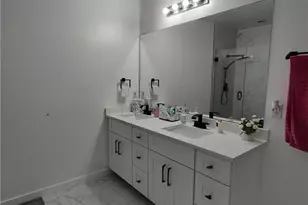 2709 SW 4th Pl, Cape Coral, FL 33914 - Photo 27