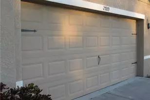 2709 SW 4th Pl, Cape Coral, FL 33914 - Photo 5