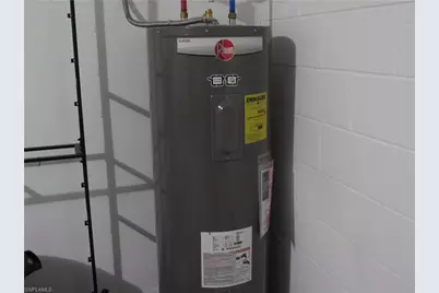 2709 SW 4th Pl, Cape Coral, FL 33914 - Photo 39