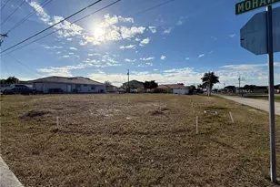 1156 Mohawk Pkwy, Cape Coral, FL 33914 - Photo 1